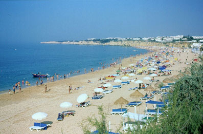Algarve / Portugal - Strand in Armacao de Pera