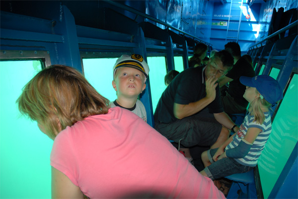 Im Kiel vom Glasboot 'Yellow Submarine' Porec
